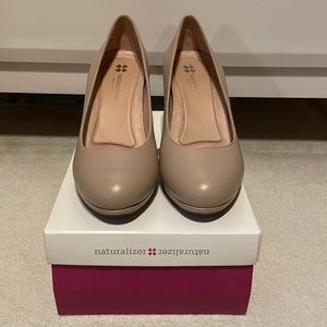 Naturalizer Tender Michelle Pumps